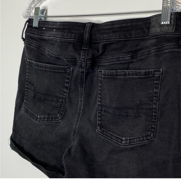 American Eagle Next Level Stretch
Black 4-Button Fly Midi Cuffed Shorts - Picture 7 of 10
